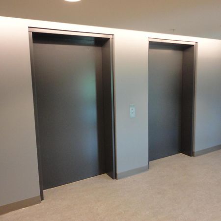 אוריליה Lakehead University Residence And Conference Centre מראה חיצוני תמונה